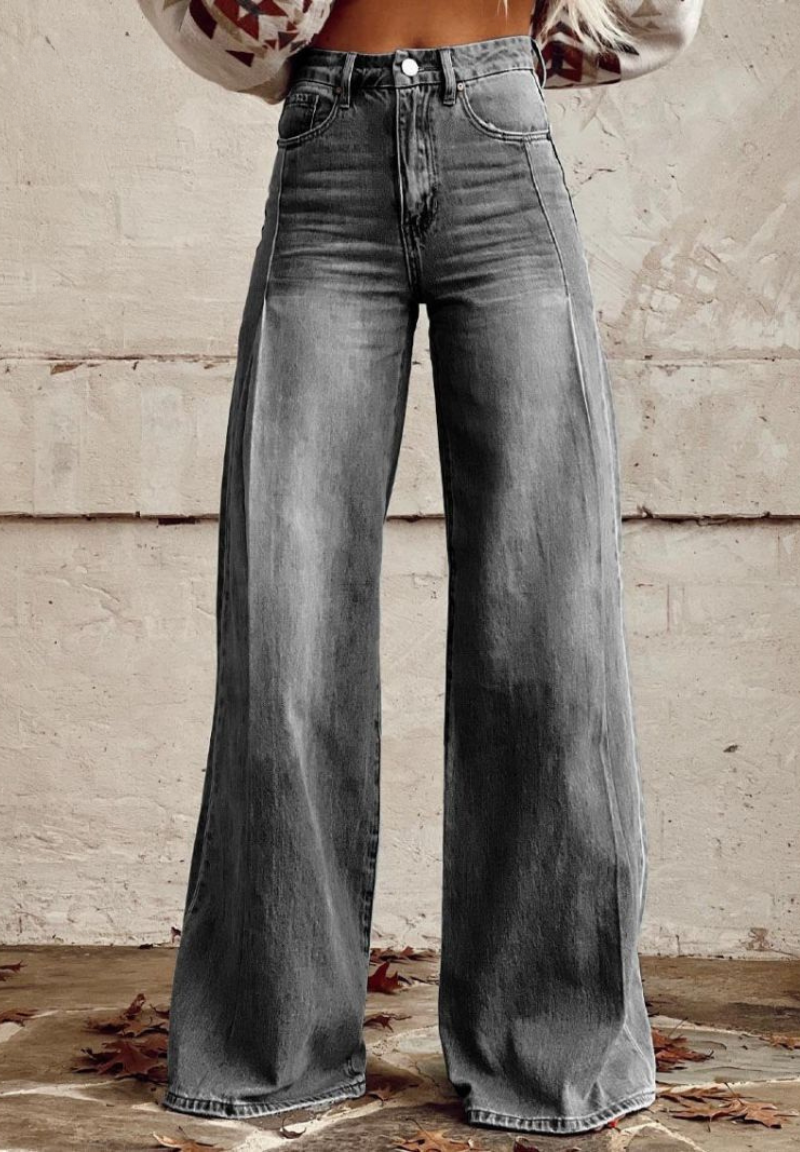 Lisa | Vintage Flared Jeans