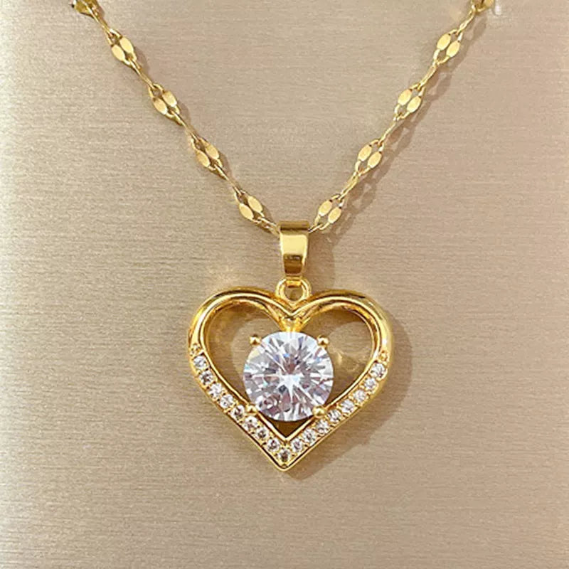 Zoey | Golden Heart Necklace