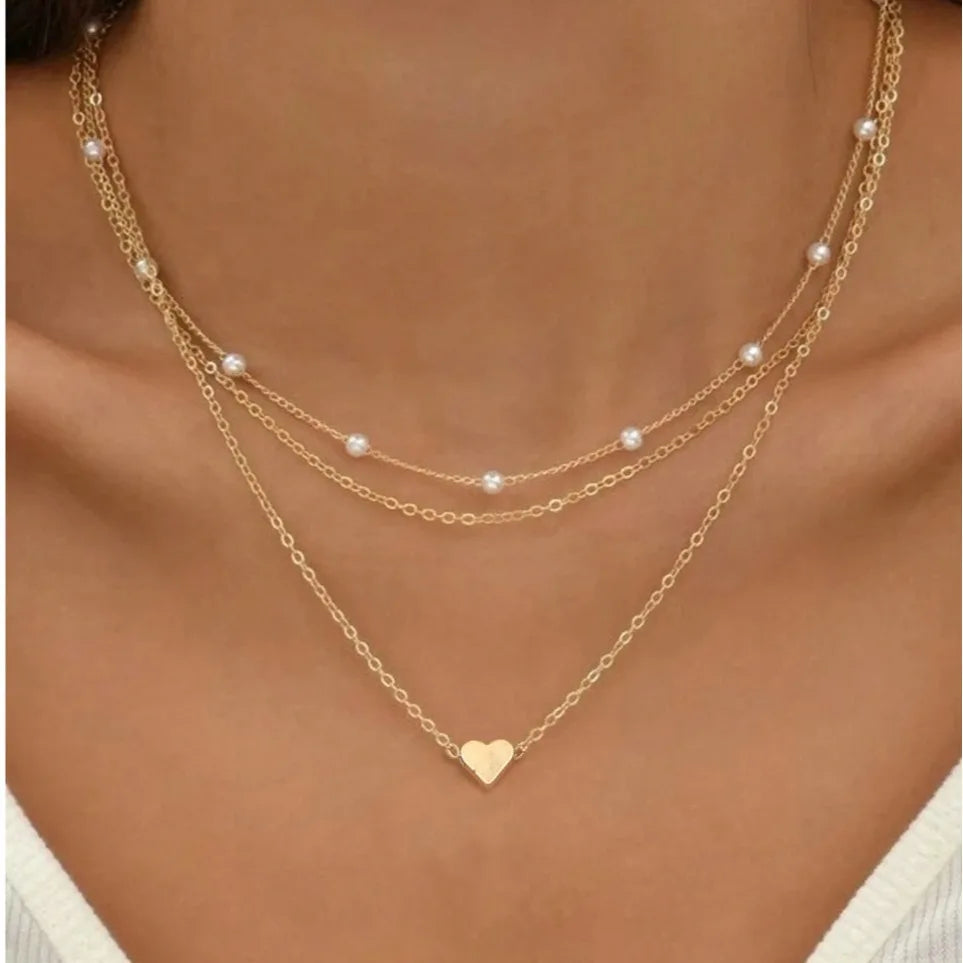 Ava | 3-Piece Pearl & Heart Necklace